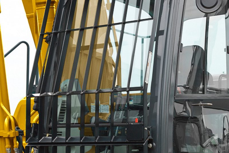 Kobelco SK350LC-11 Excavator 2