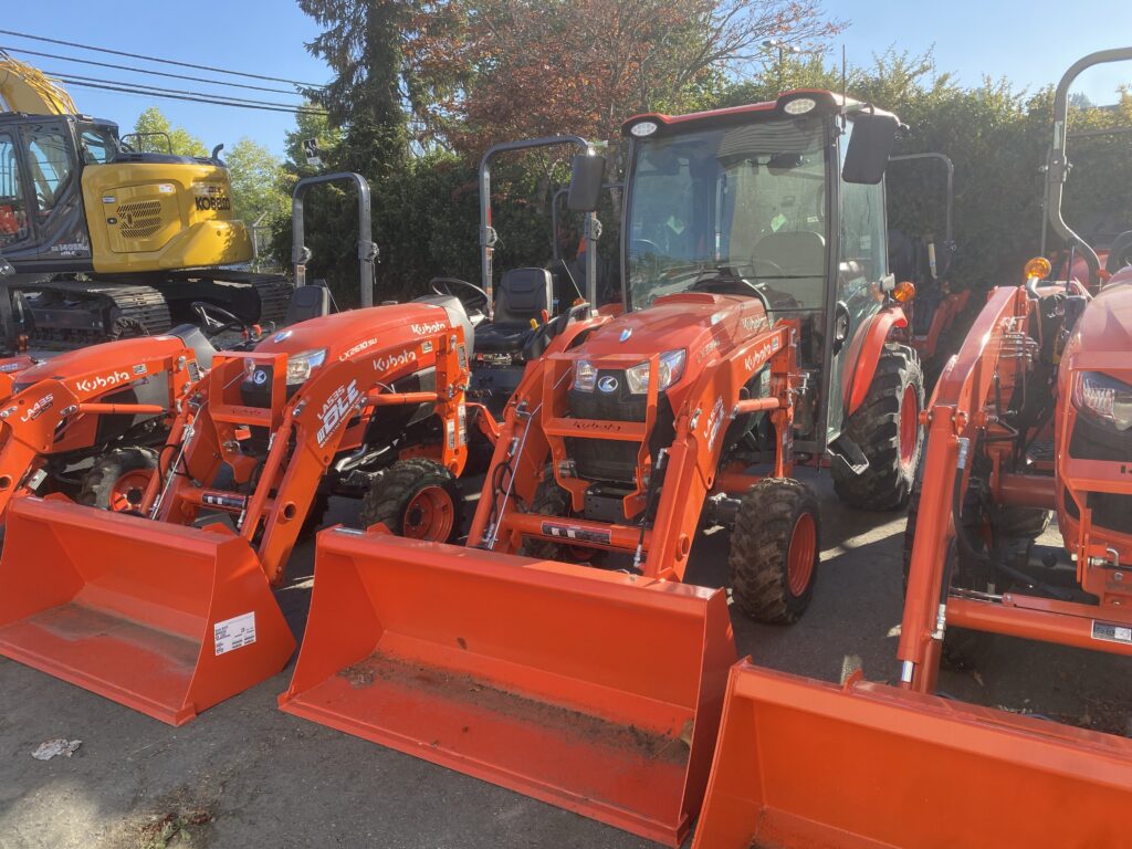 Kubota  LX3310HSDCC