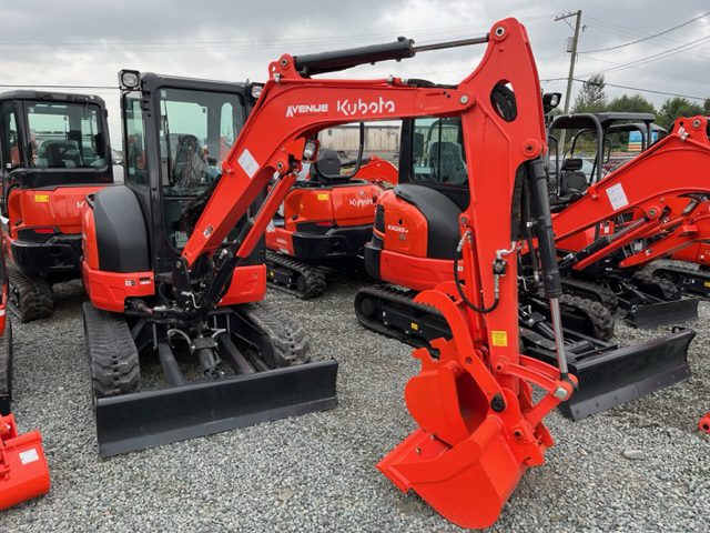 Kubota KX033-4G w Cab, 2 Buckets & Thumb