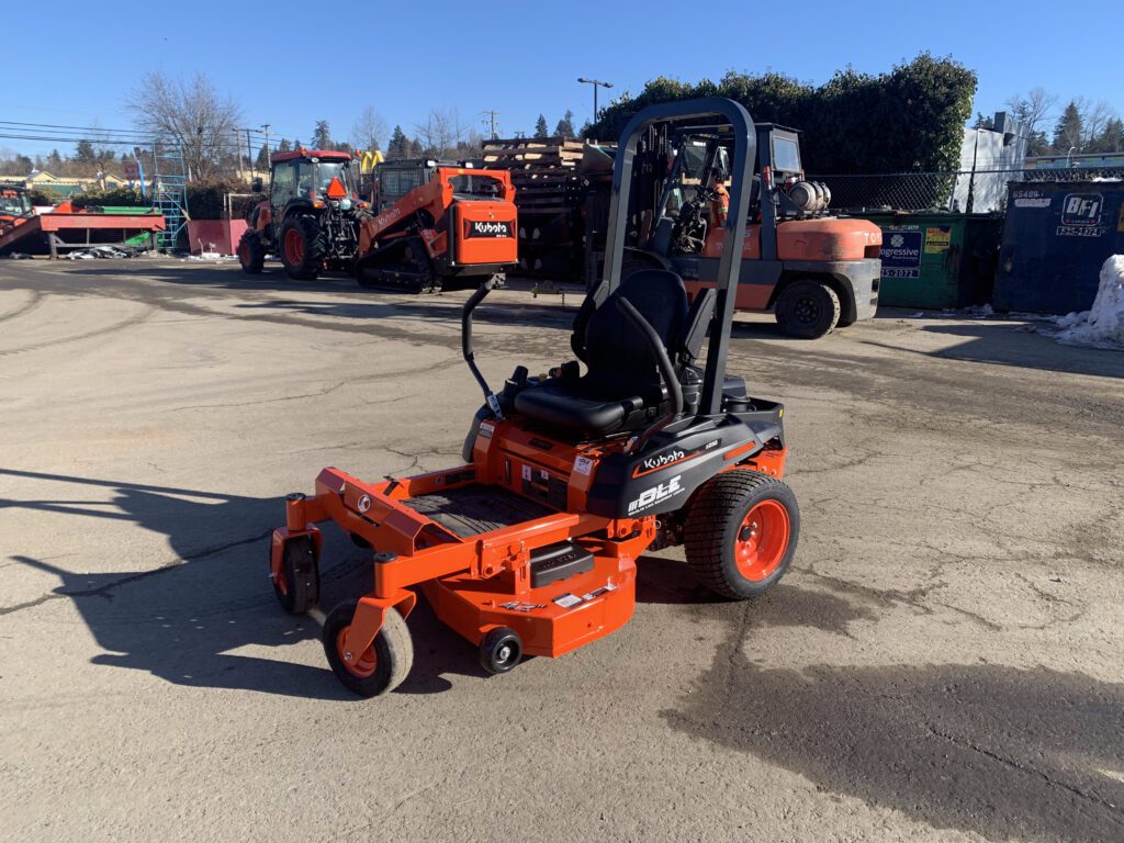 Kubota Z232KW-42 Zero Turn Mower