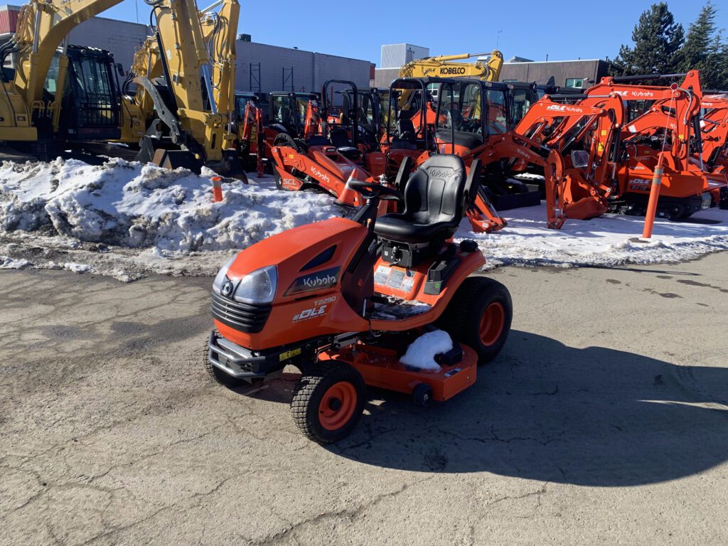 Kubota T2290KW-42 Ride-on Lawn Mower