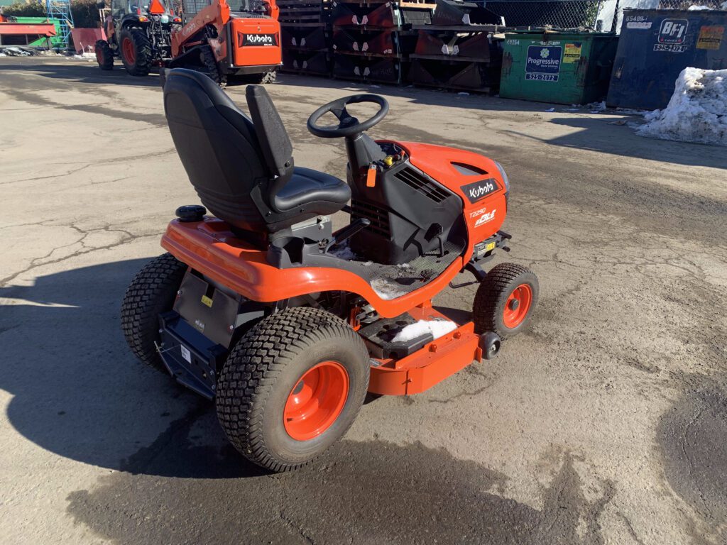 Kubota T2290KW-42 Ride-on Lawn Mower 1