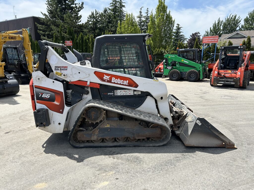 2021 Bobcat T66
