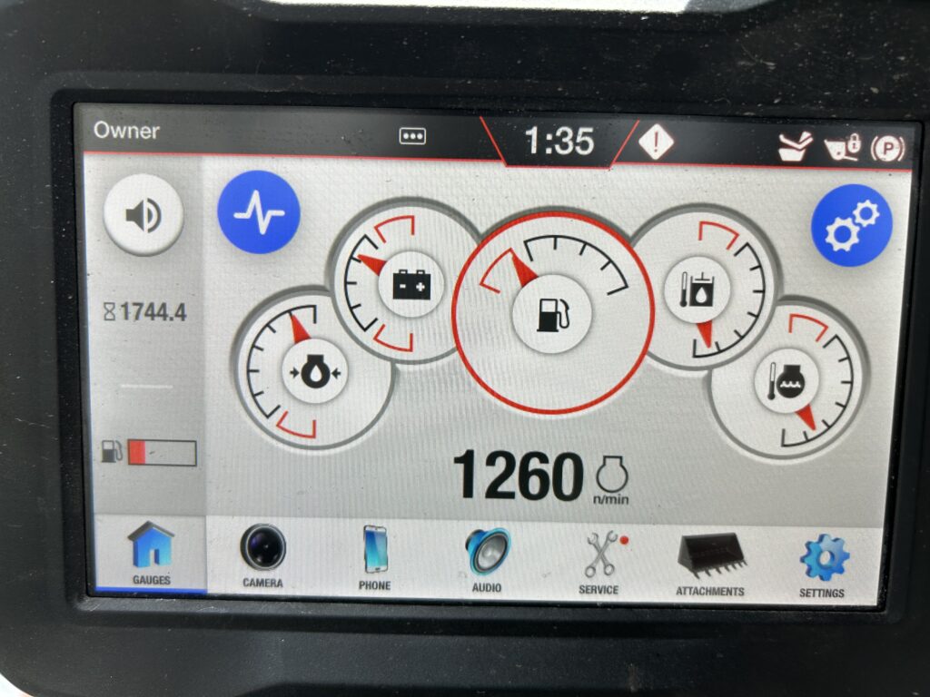 2021 Bobcat T66 4
