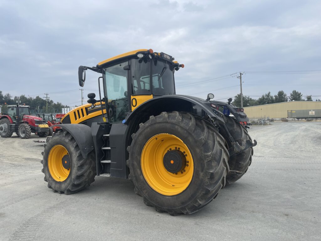 2016 JCB 8330 Fast Trac 3