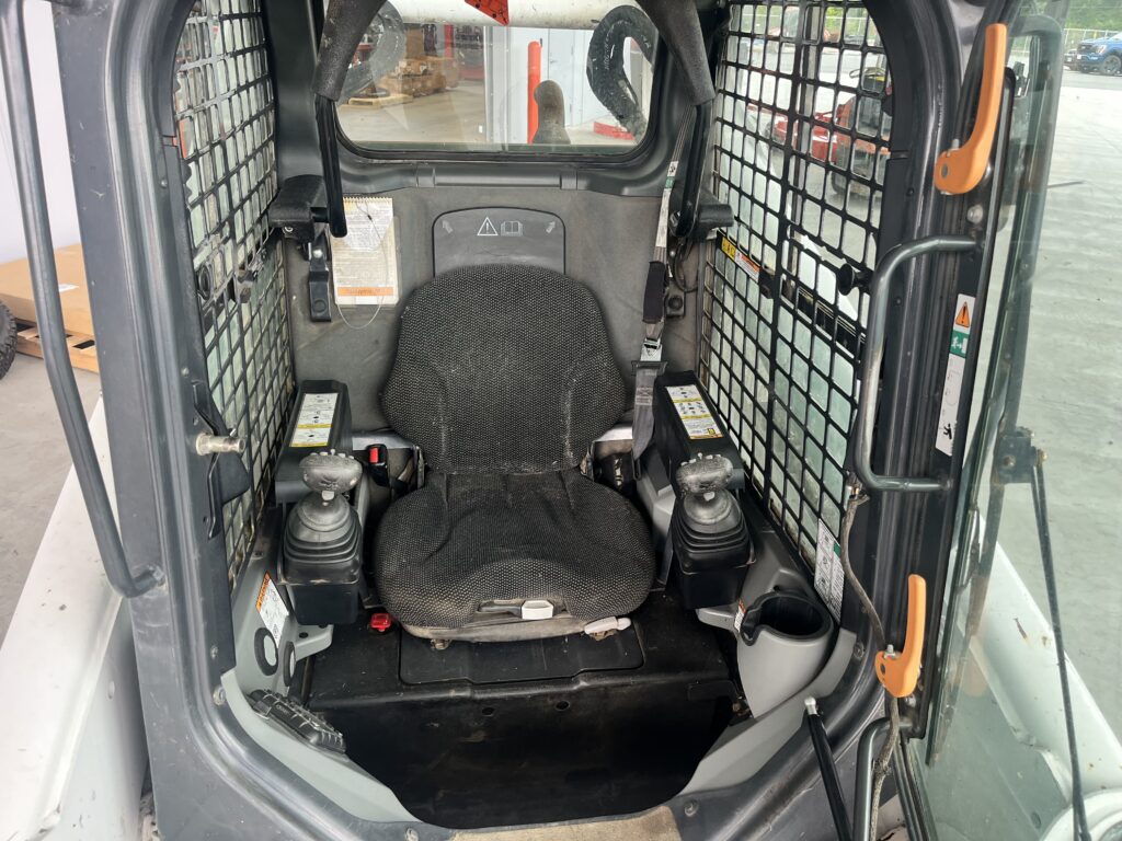 2020 Bobcat T770 Track Loader 3