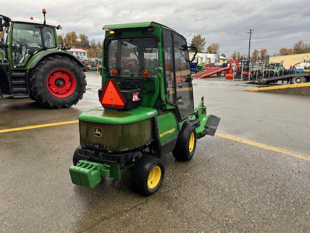 2014 John Deere 1545 Front Mower 2