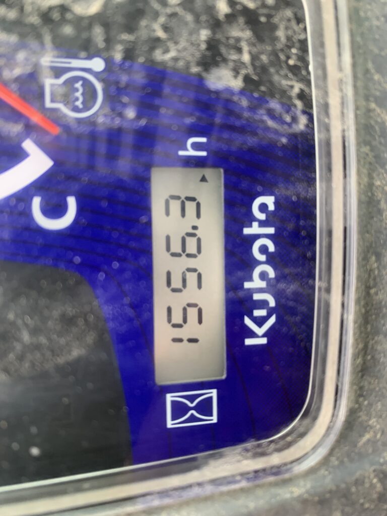 2022 Kubota SSV75P 4