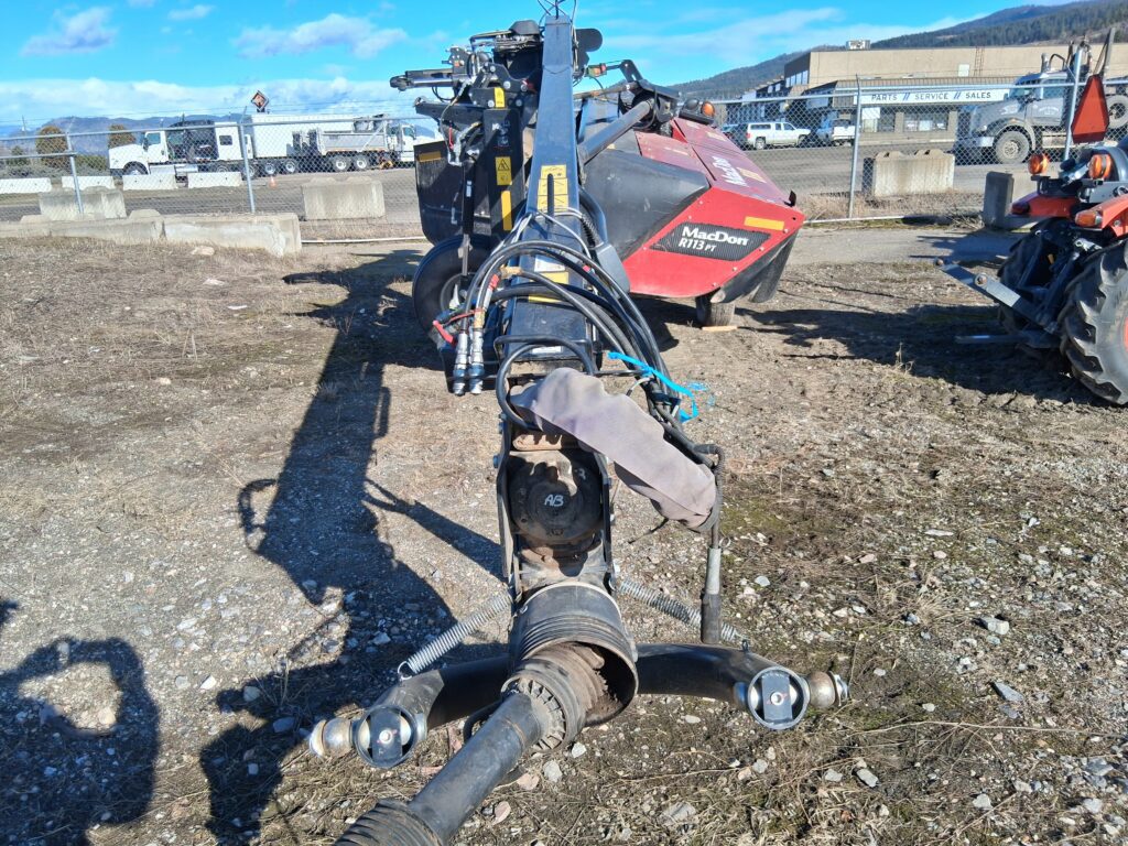 MACDON R113PT 3