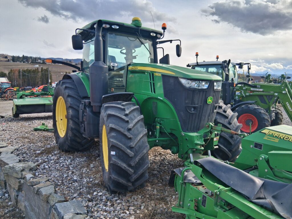 2014 John Deere 7250R 2