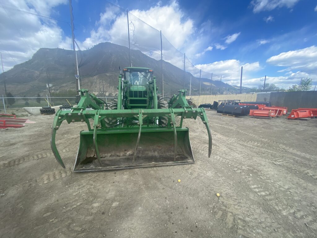 2010 John Deere Cab Tractor 7330 1