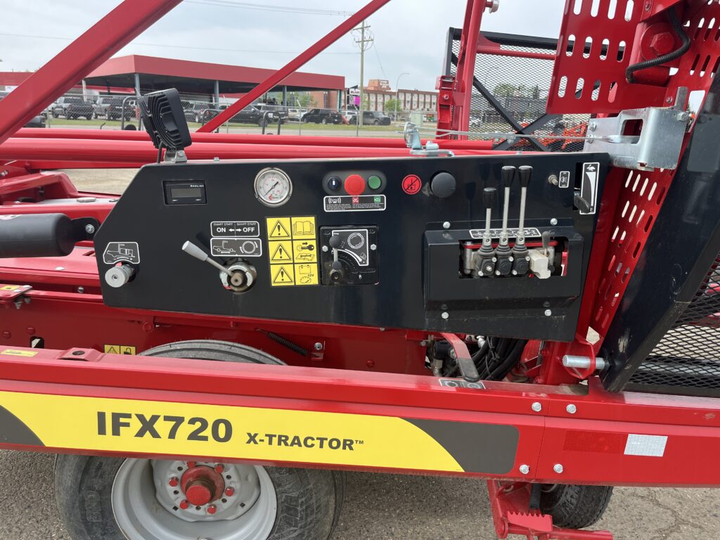 2026 Anderson IFX720 Inline Bale Wrapper 4