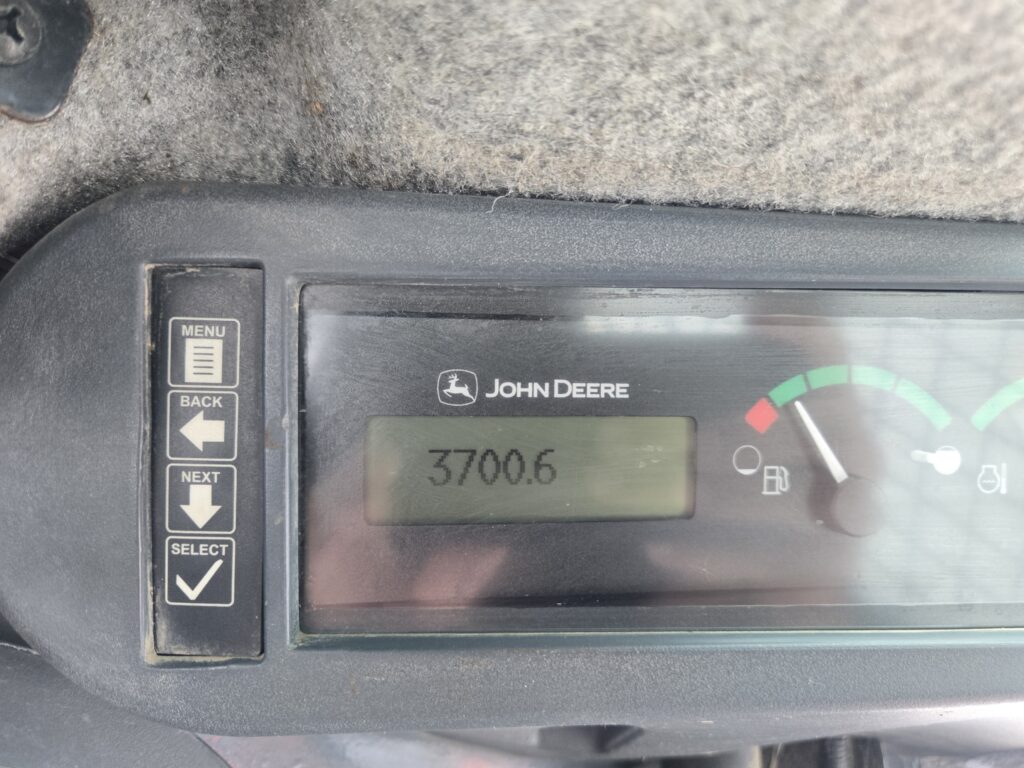 2011 John Deere 318D Skid Steer 6