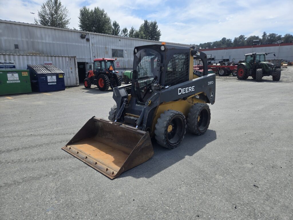 2011 John Deere 318D Skid Steer