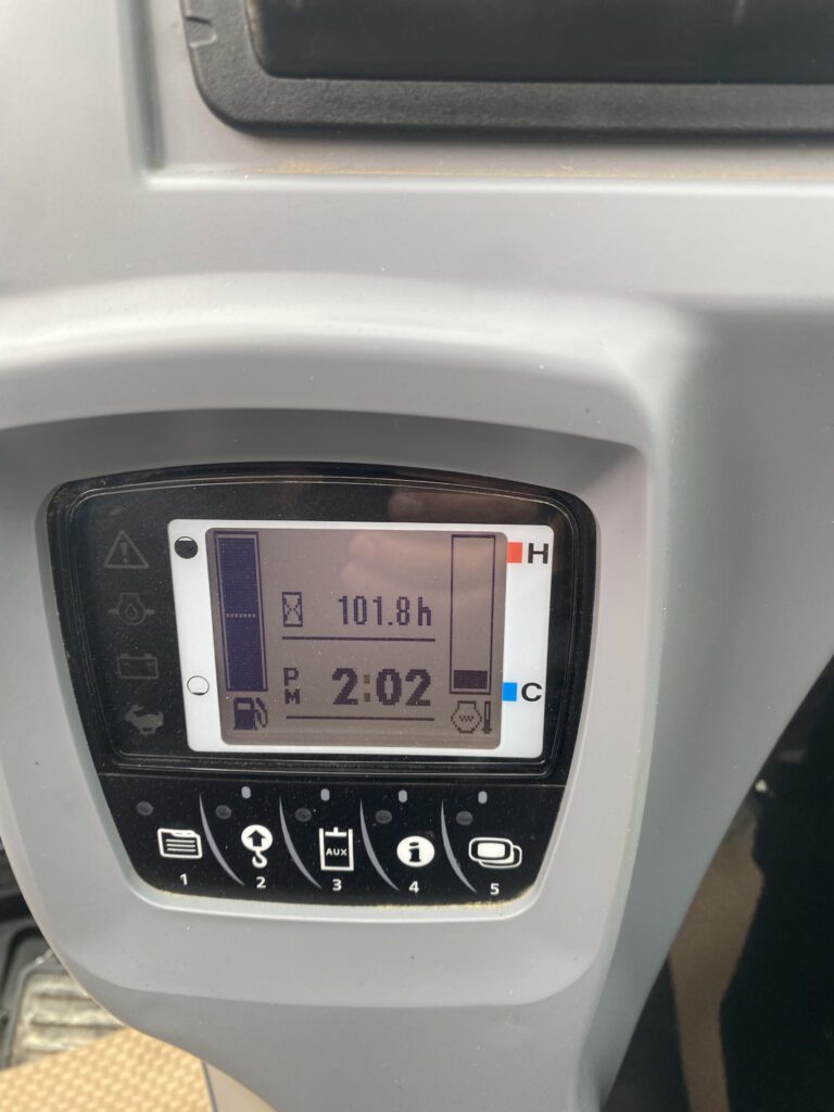 2024 Used Kubota U35-4GA With 102 HRS 6
