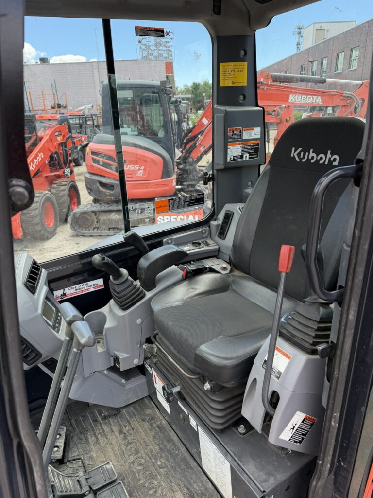 2020 Kubota KX033-4 5
