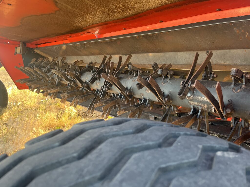 2016 Kubota DMC 8540T Mower Conditioner 6
