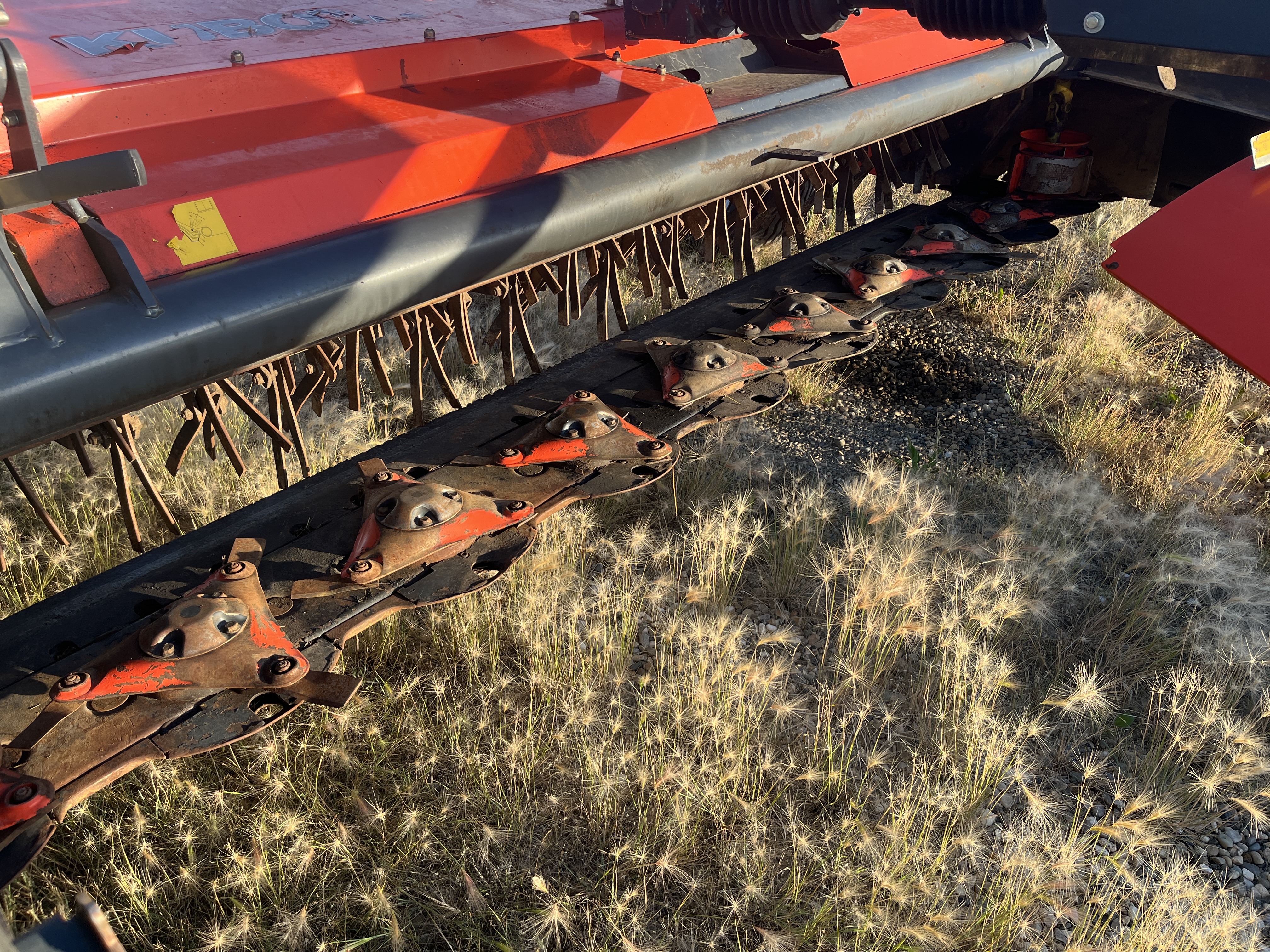 2016 Kubota DMC 8540T Mower Conditioner 4