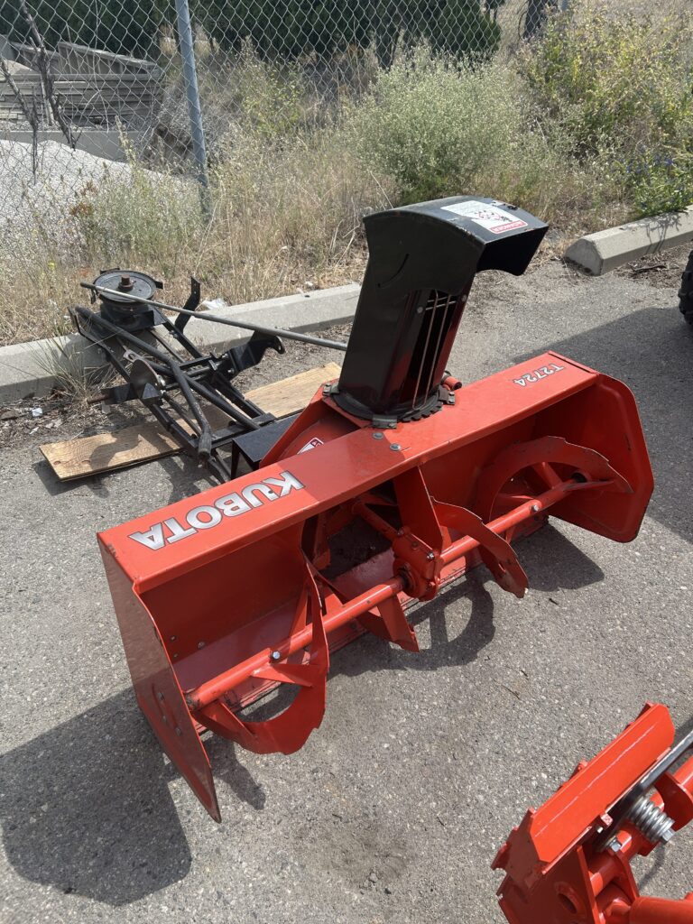 2008 Kubota T2080 Lawn Tractor 4