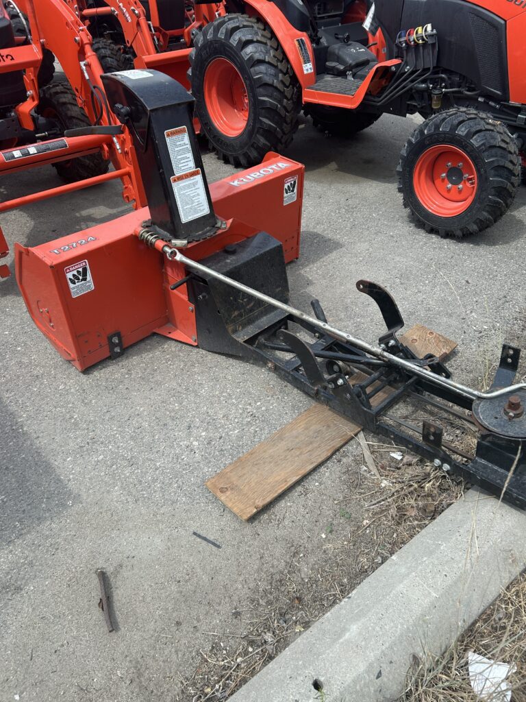 2008 Kubota T2080 Lawn Tractor 6