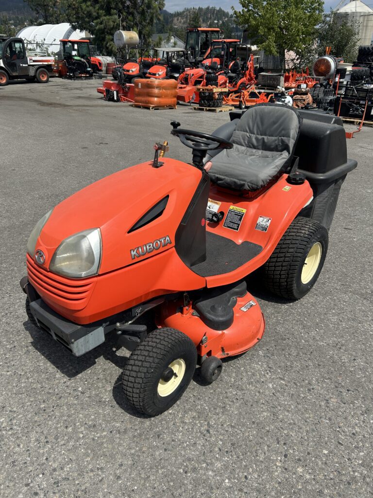 2008 Kubota T2080 Lawn Tractor