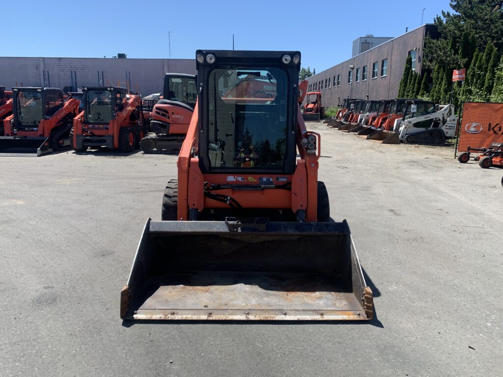 2016 Kubota SSV65HFRC Skid Steer 2