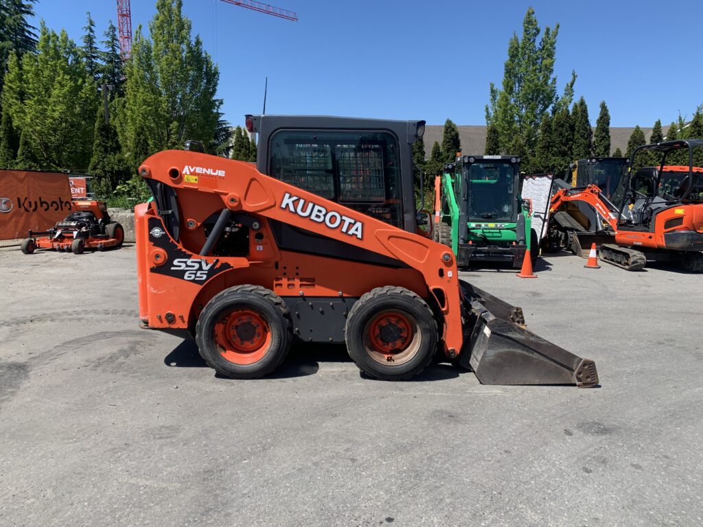 2016 Kubota SSV65HFRC Skid Steer