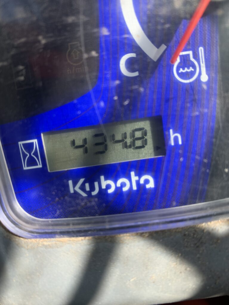 2016 Kubota SSV65HFRC Skid Steer 4