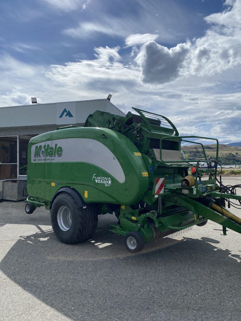 2020 McHale Fusion Vario