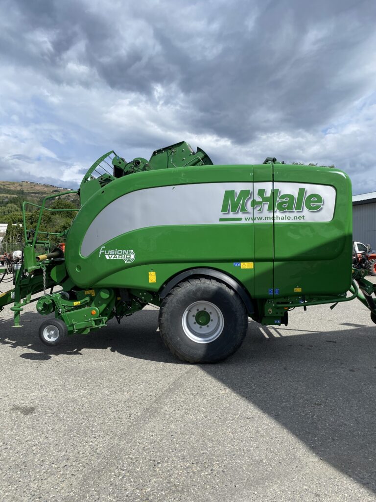 2020 McHale Fusion Vario 5