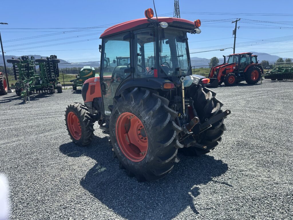 2021 Kubota M4N-071HDCC12 1