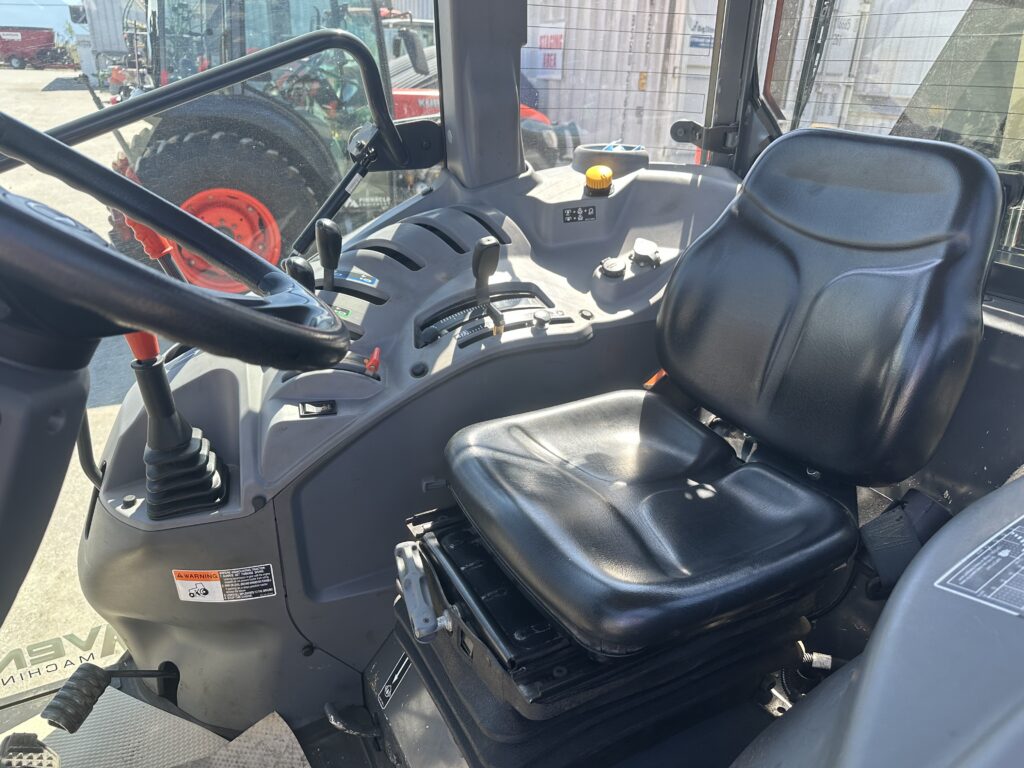 2022 Kubota M4N-071HDCC12 Tractor 5