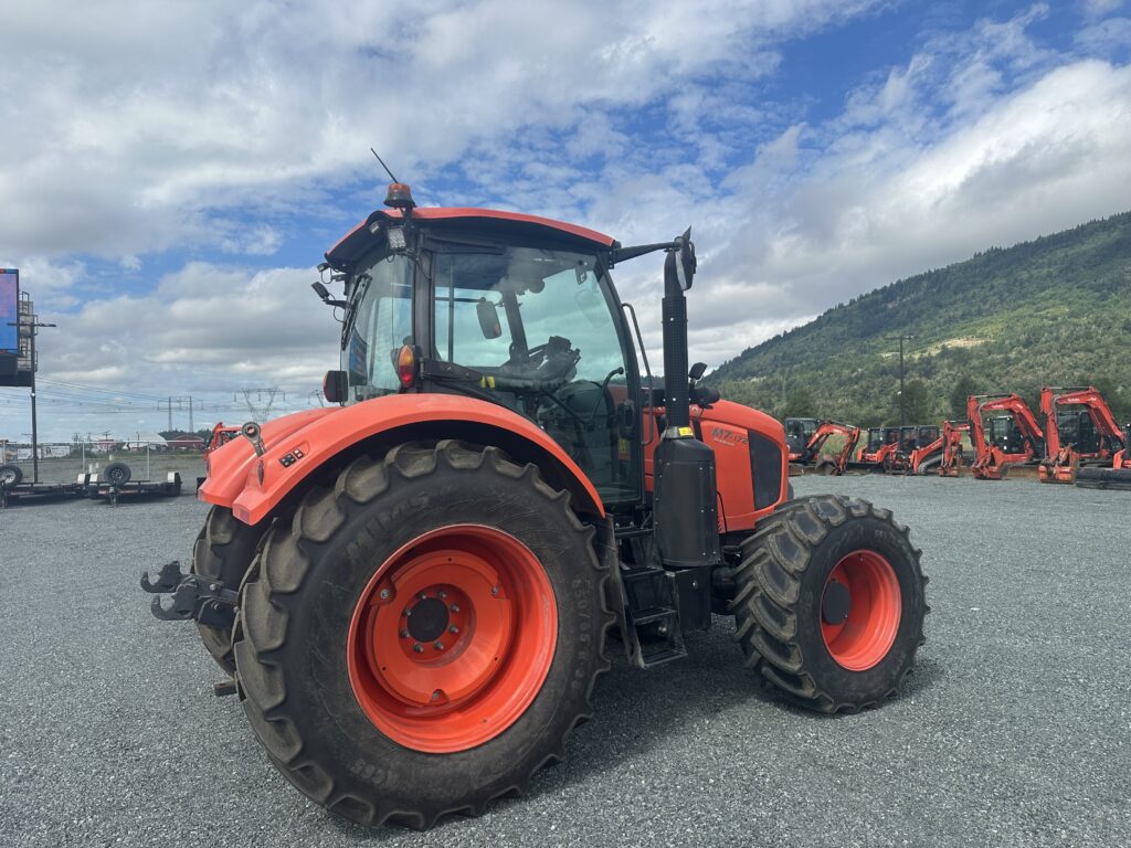 2022 Kubota M7-172P-PS Tractor 5