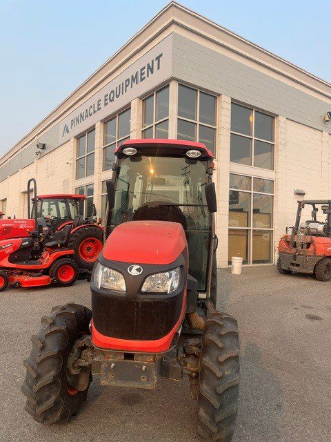Kubota M4N-071HDCC12 Tractor