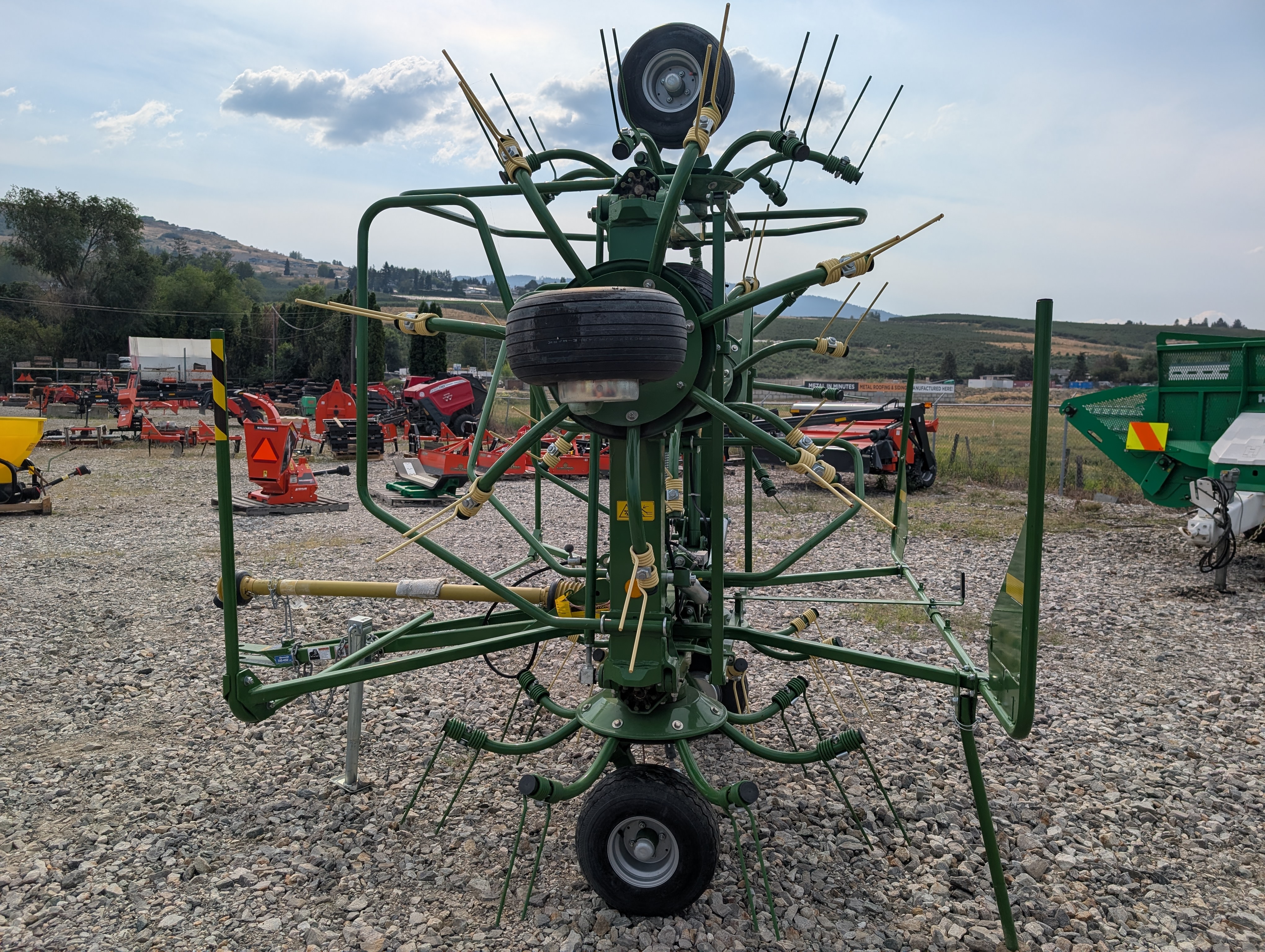 Krone KW782 Rotary Tedder 2