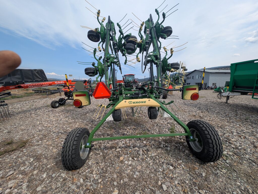 Krone Vendro T900 DB Rotary Tedder 4