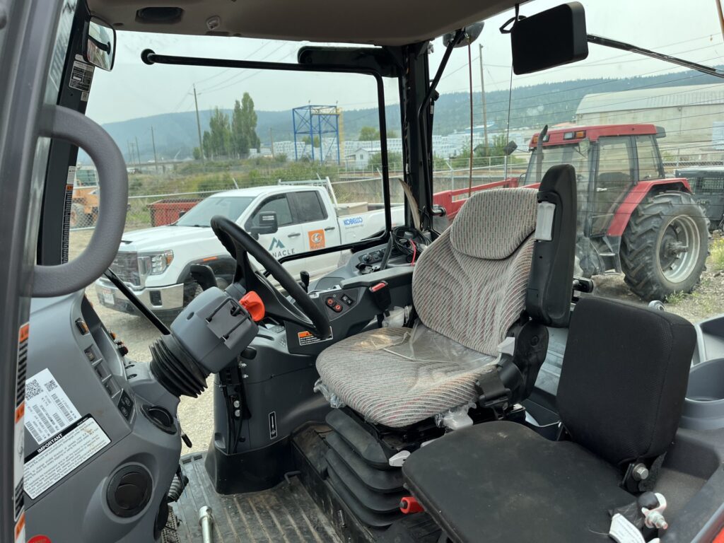 2024 Kubota M6-131DTCC-F Tractor 5