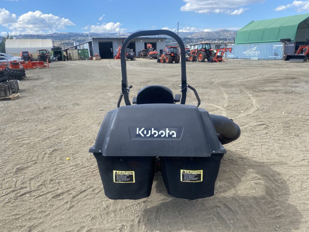 2023 Kubota Z242KW-48 Zero turn Mower 3