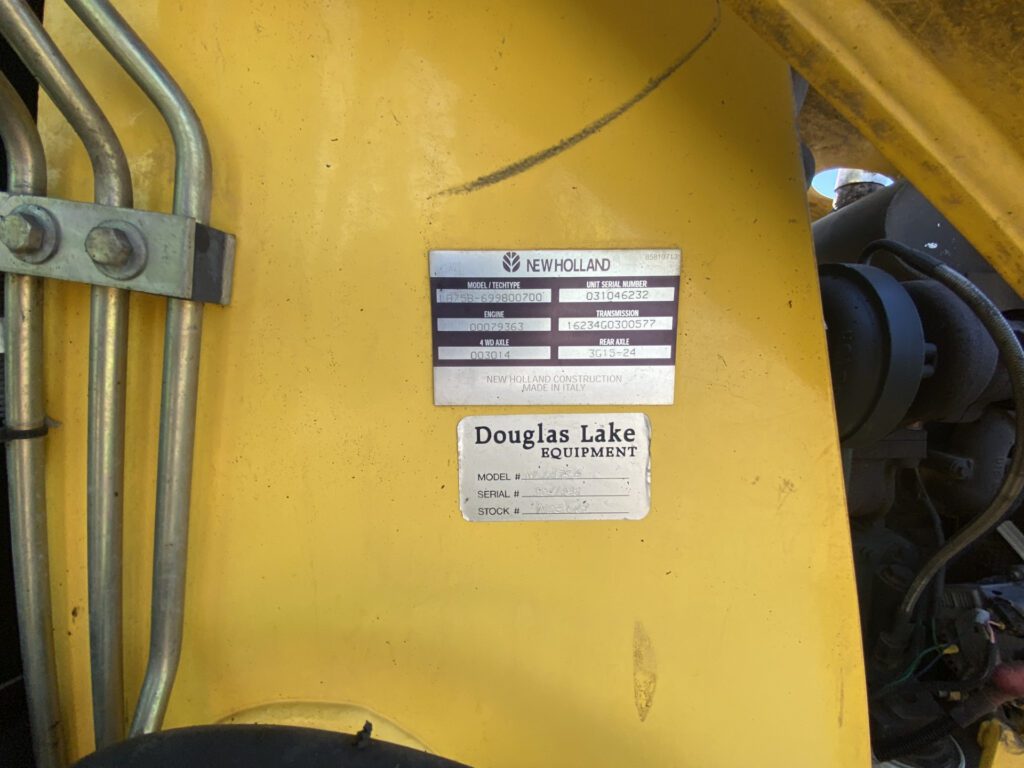 2003 New Holland LB75B Tractor/Loader/Backhoe 10