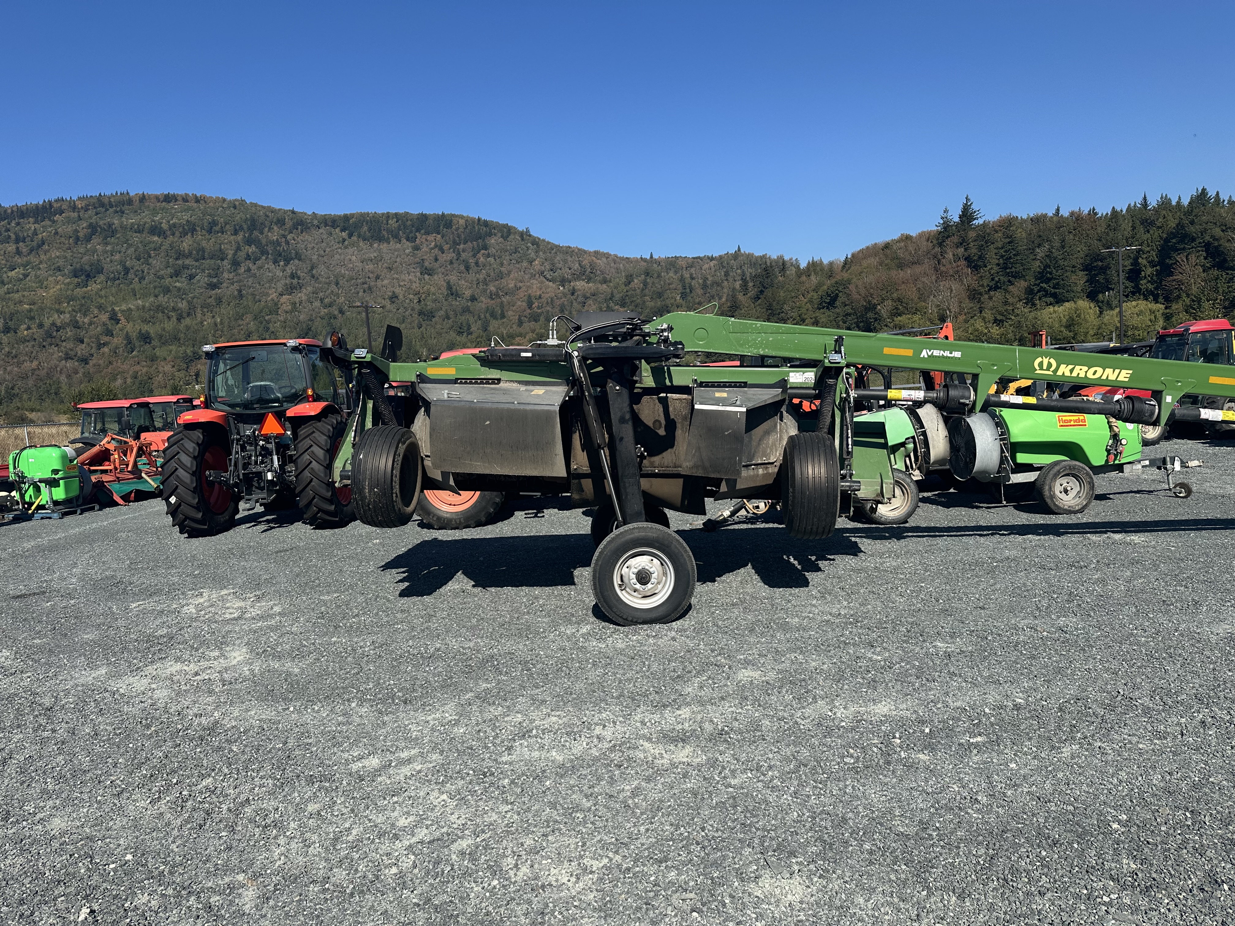 2024 Krone ECTC500Cv 5 Meter mower conditioner 2