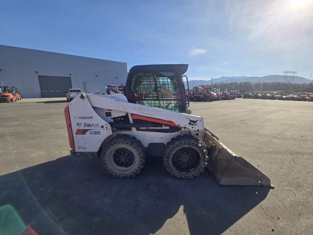 2018 Bobcat S550 Skid Steer 4