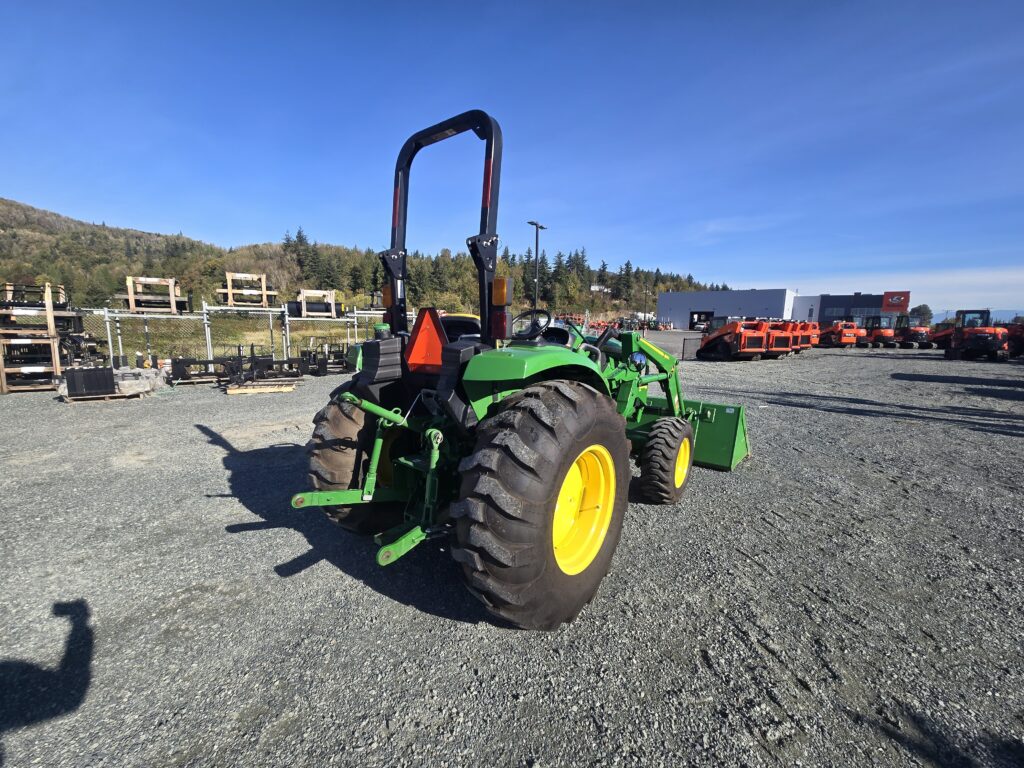 2019 John Deere 4044M Tractor with Loader 3