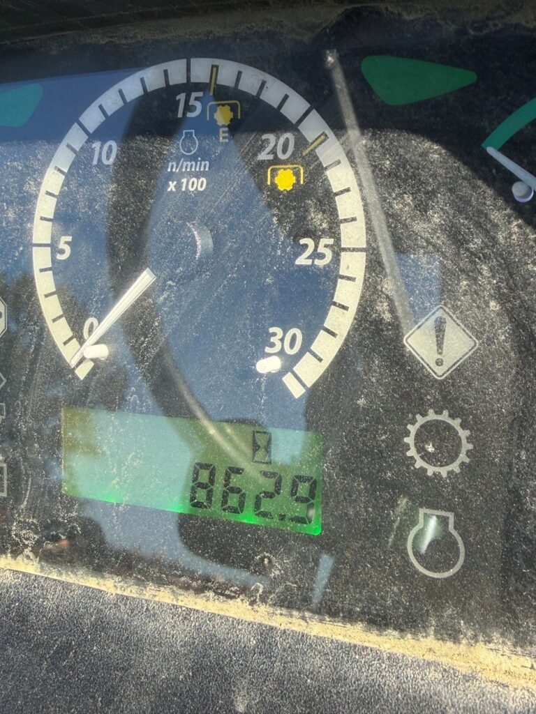 2018 John Deere 5045E 6
