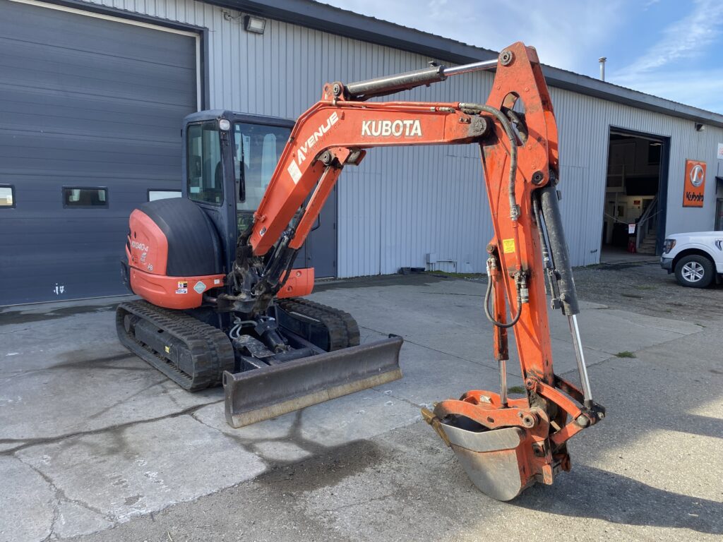 2017 Kubota KX040-4