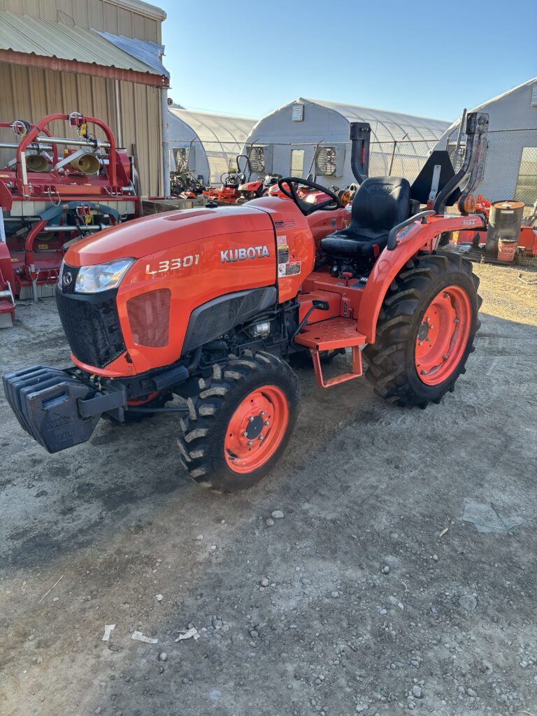 2017 Kubota L3301 Tractor